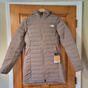 The North Face Belleview Stretch Down Hooded Parka for Wormen, Size Sm.